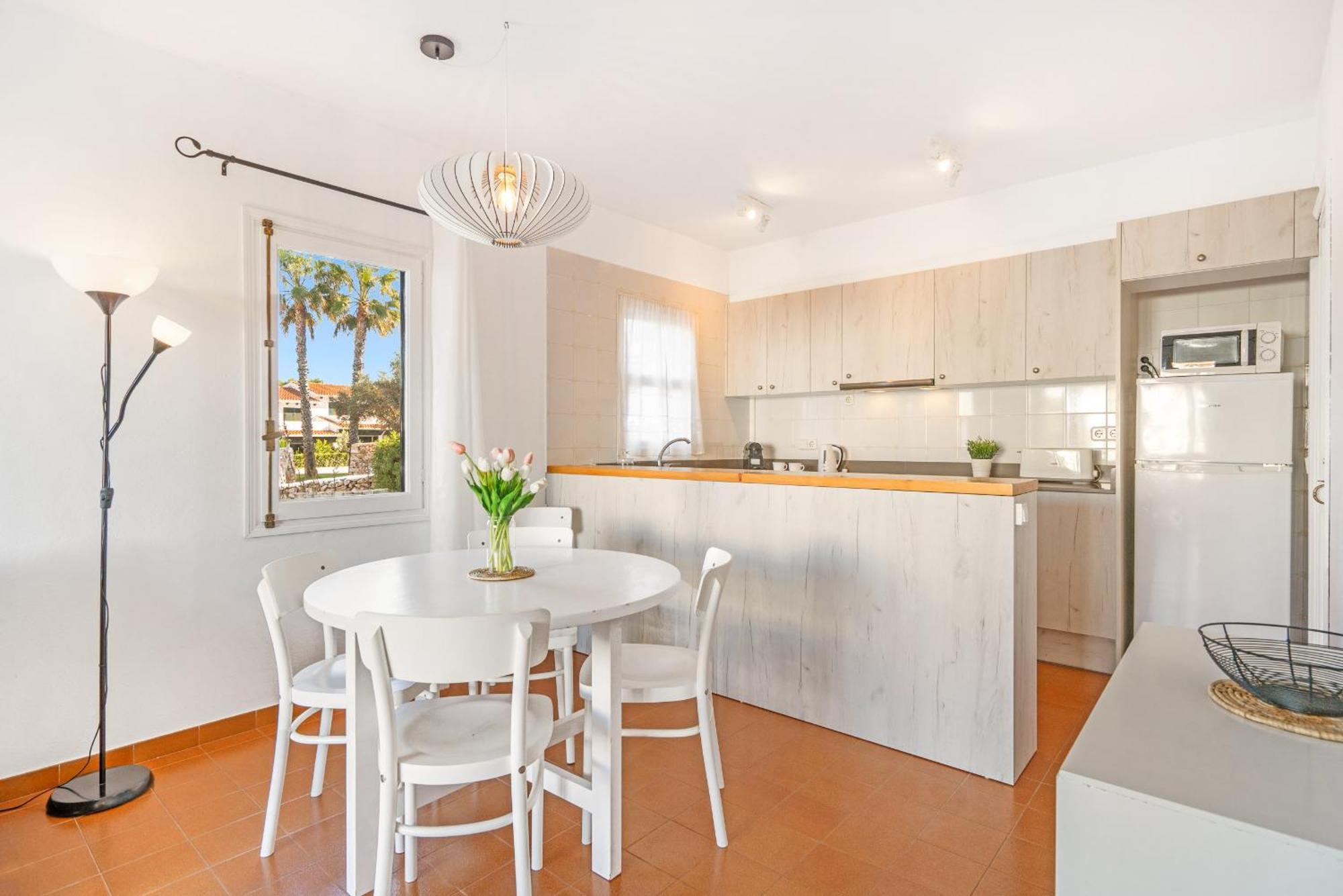 Apartamento La Brisa Arenal d'en Castell Esterno foto